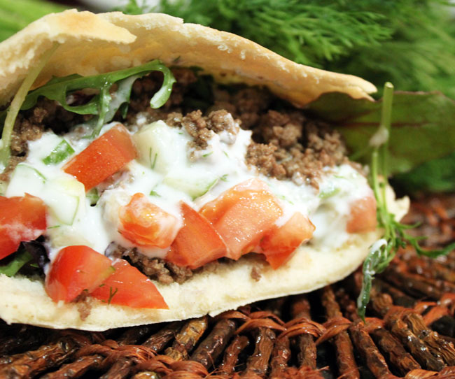 Oksegyros med tzatziki