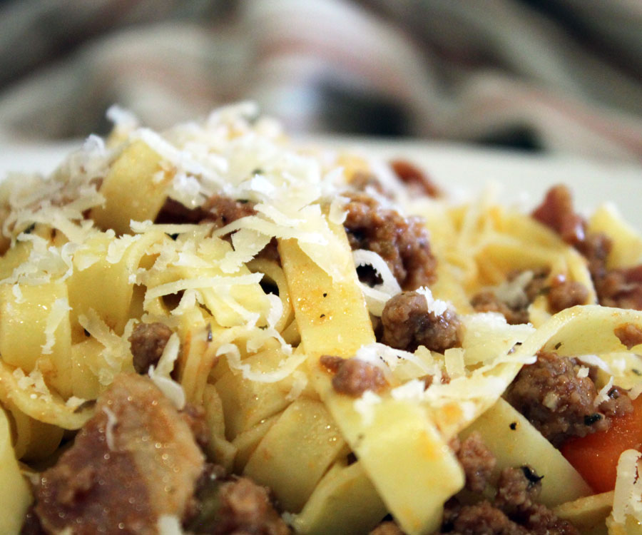 Tagliatelle med kødsauceopskrift